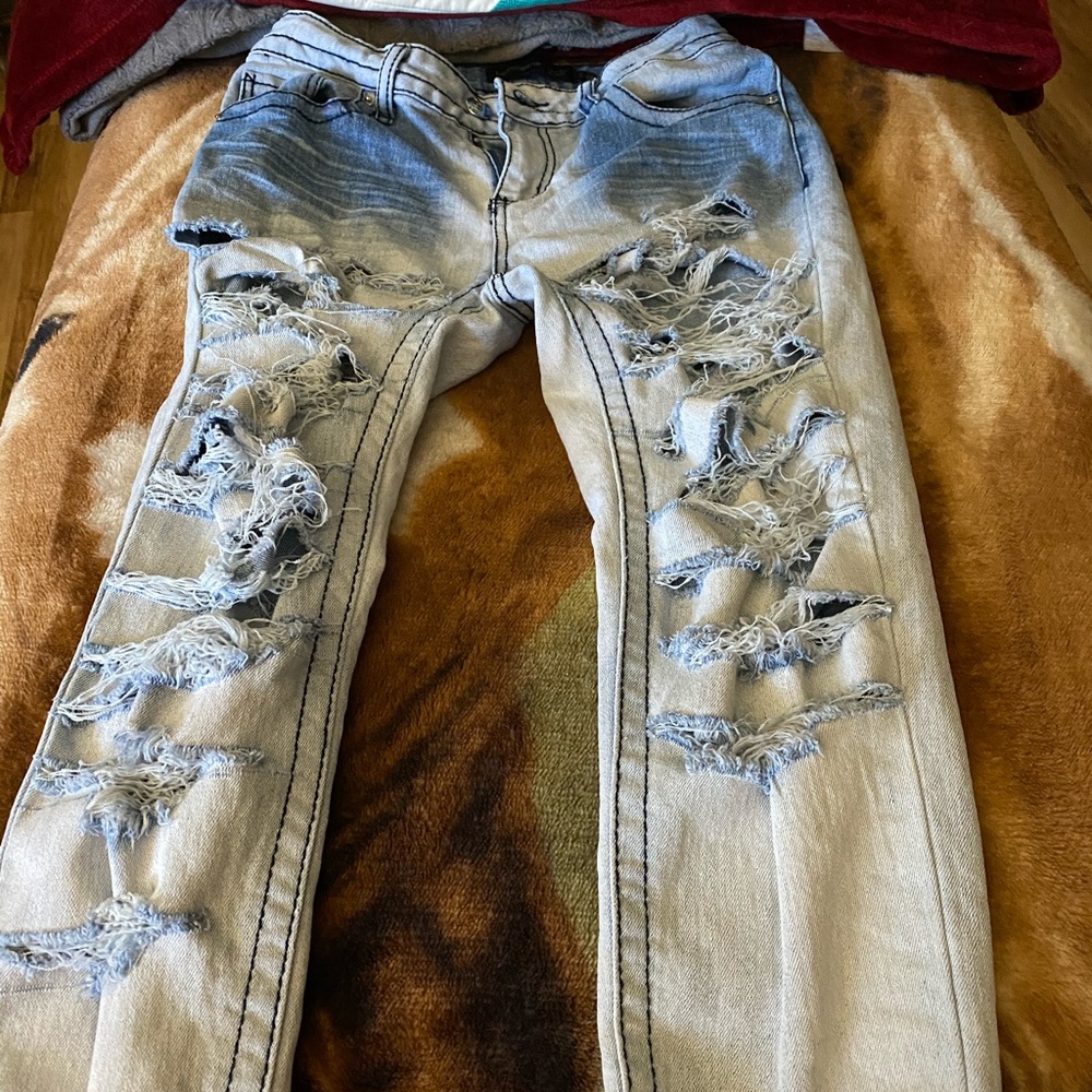 Ripped jeans